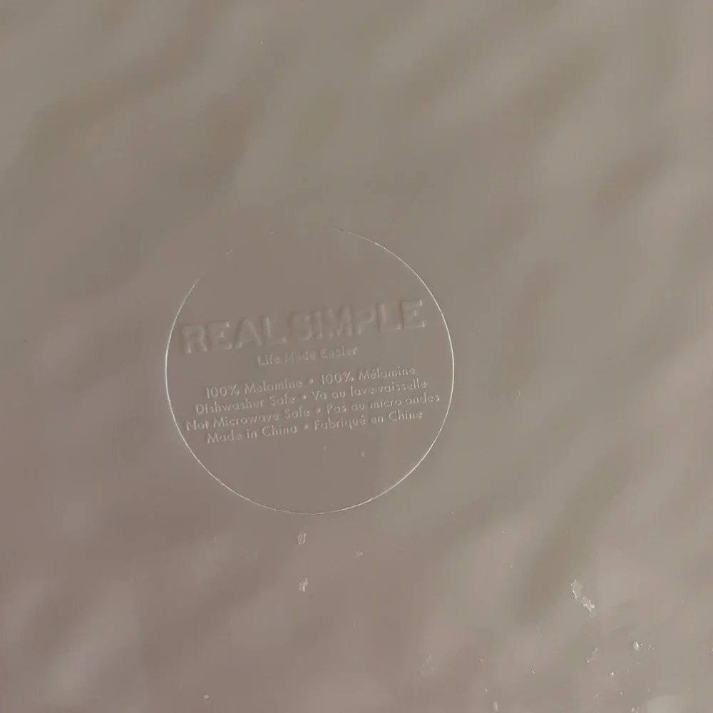 NEW Valentines Day gnomes melamine platter - Picture 5 of 6